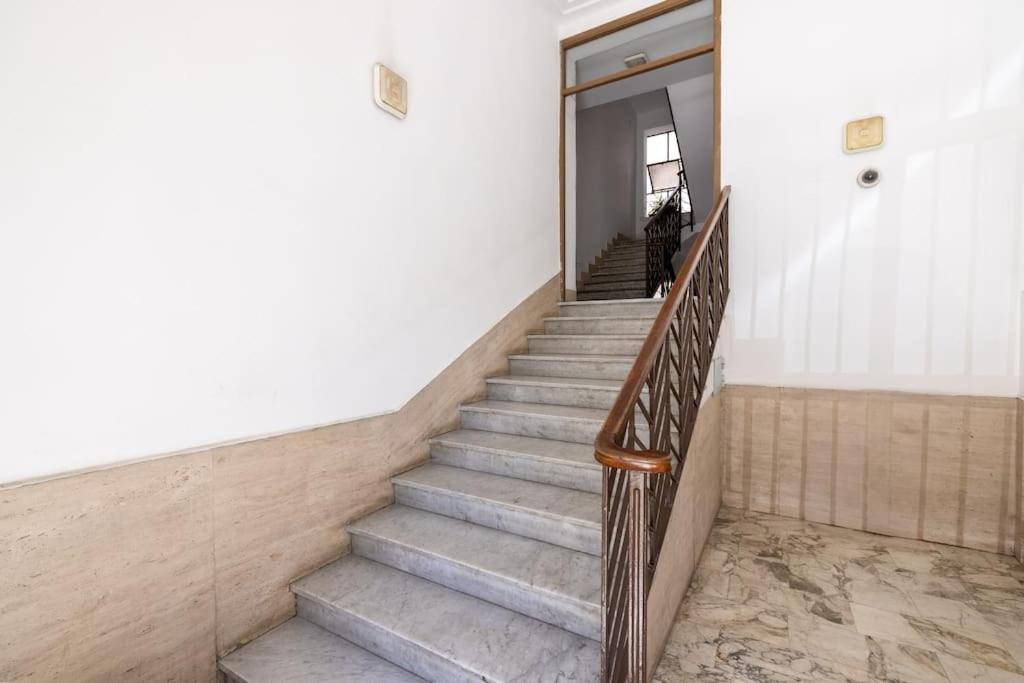 La Casa Dei Balocchi - 200 M Dalla Metro Bologna * Rome