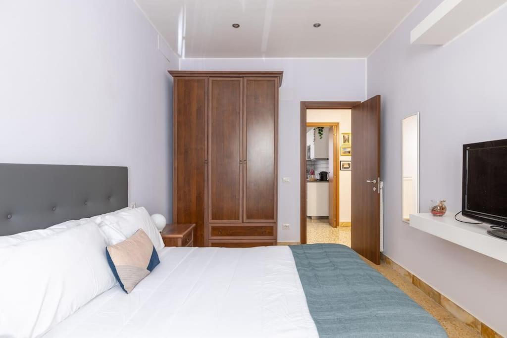 Apartment La Casa Dei Balocchi - 200 M Dalla Metro Bologna Rome