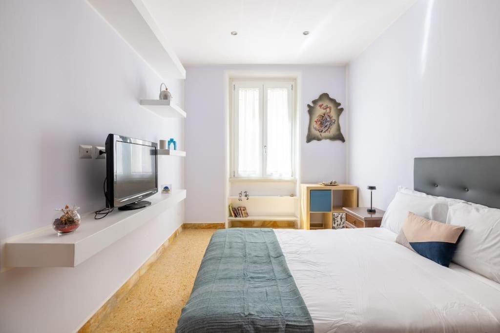 Appartement La Casa Dei Balocchi - 200 M Dalla Metro Bologna *